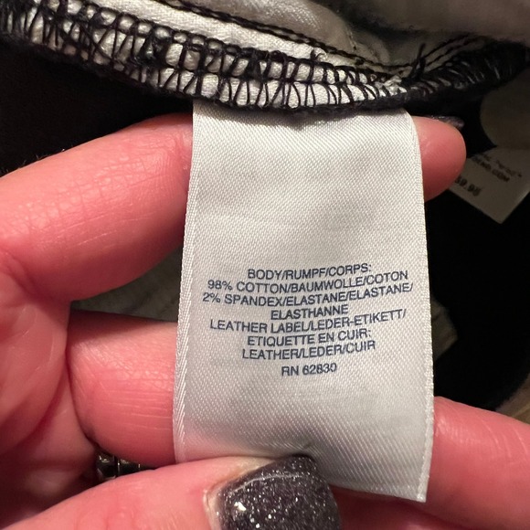 Lands End Black Mid Rise Straight Leg Corduroy Pants Women's Size 18 NWT - Picture 6 of 9